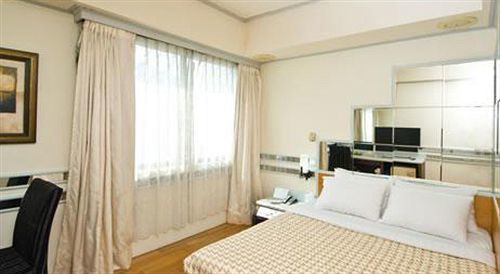 Fudi Hotel Taichung Bagian luar foto